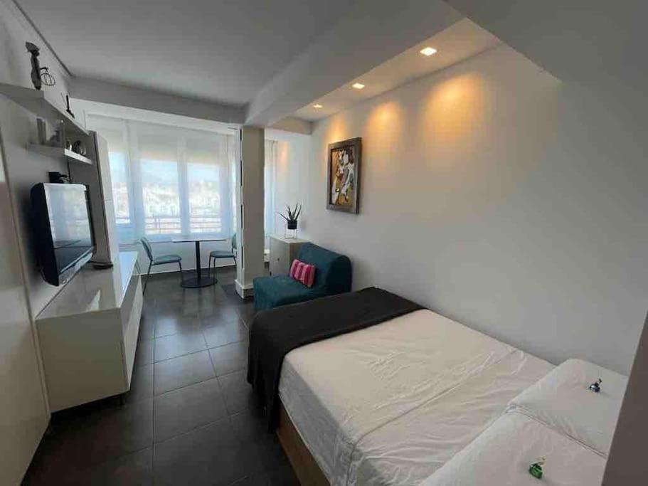 Centrico Apartamento En El Riscal 알리칸테 외부 사진
